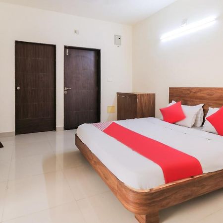 Dwārka Oyo 63903 Hotel Shree Ram Villa المظهر الخارجي الصورة