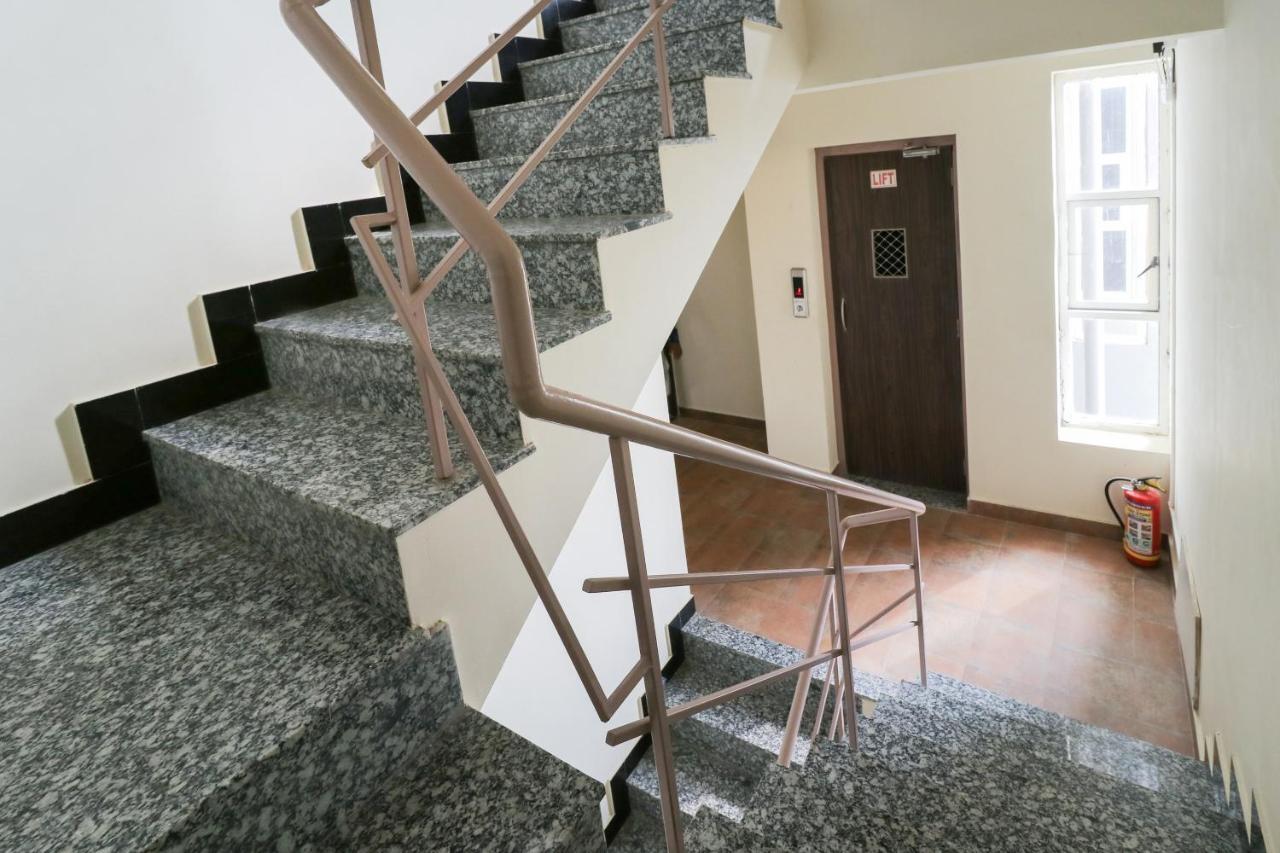 Dwārka Oyo 63903 Hotel Shree Ram Villa المظهر الخارجي الصورة