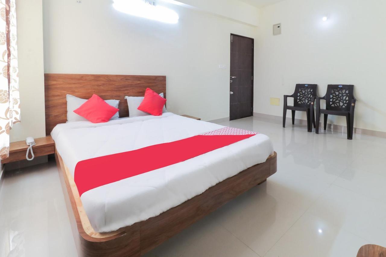 Dwārka Oyo 63903 Hotel Shree Ram Villa المظهر الخارجي الصورة