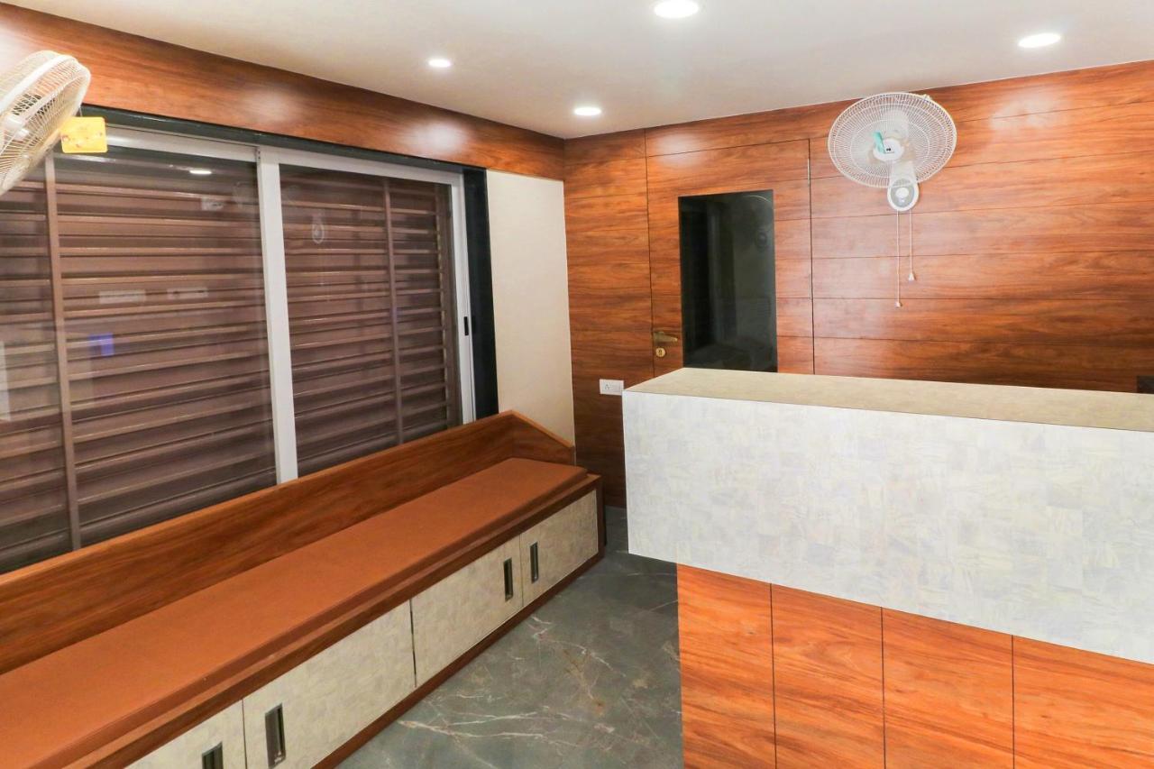 Dwārka Oyo 63903 Hotel Shree Ram Villa المظهر الخارجي الصورة