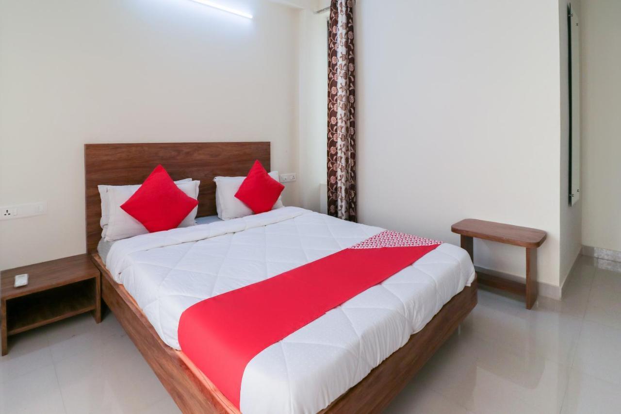 Dwārka Oyo 63903 Hotel Shree Ram Villa المظهر الخارجي الصورة
